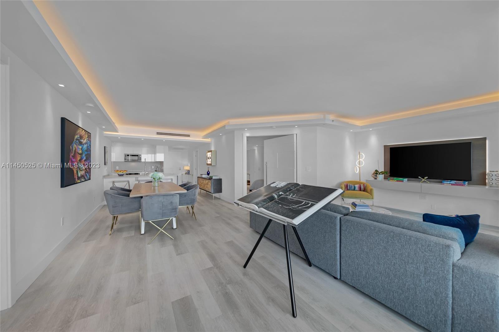 THE GRAND VENETIAN CONDO - Residential