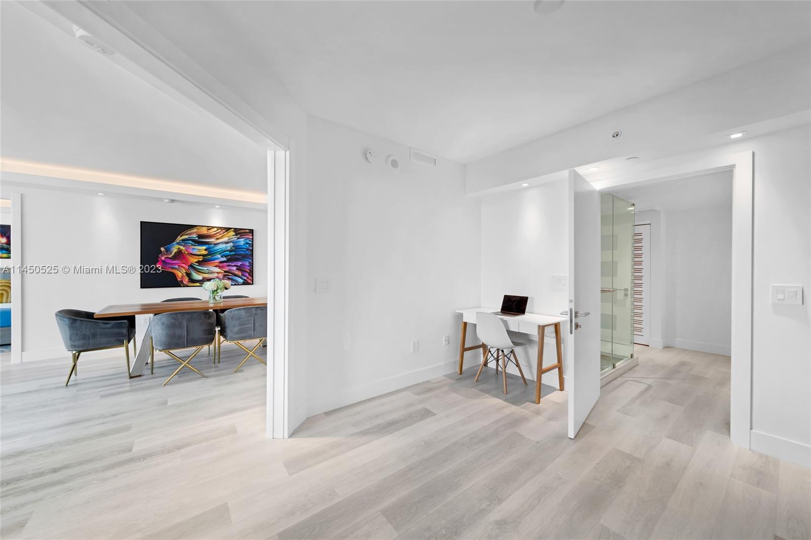 THE GRAND VENETIAN CONDO - Residential