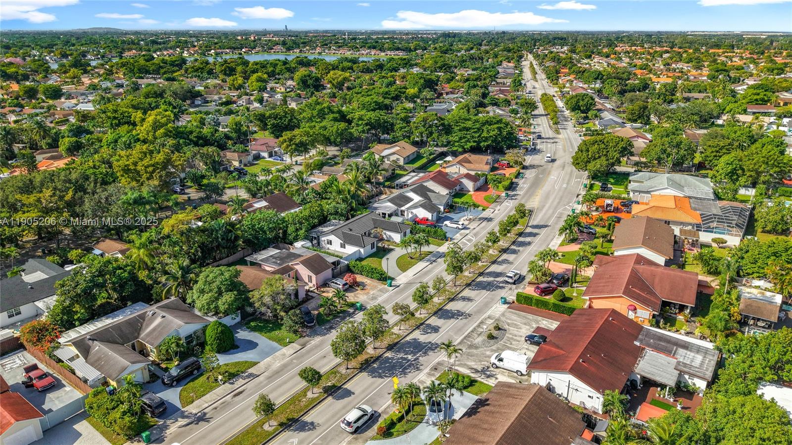 COUNTRY LAKE MANORS SEC 3 - Residential Lease