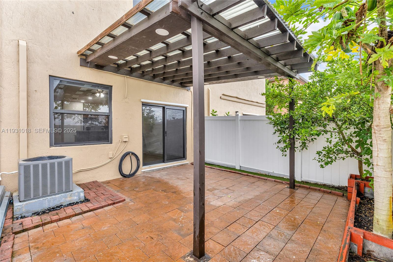 BELLAGIO VILLAS - Residential