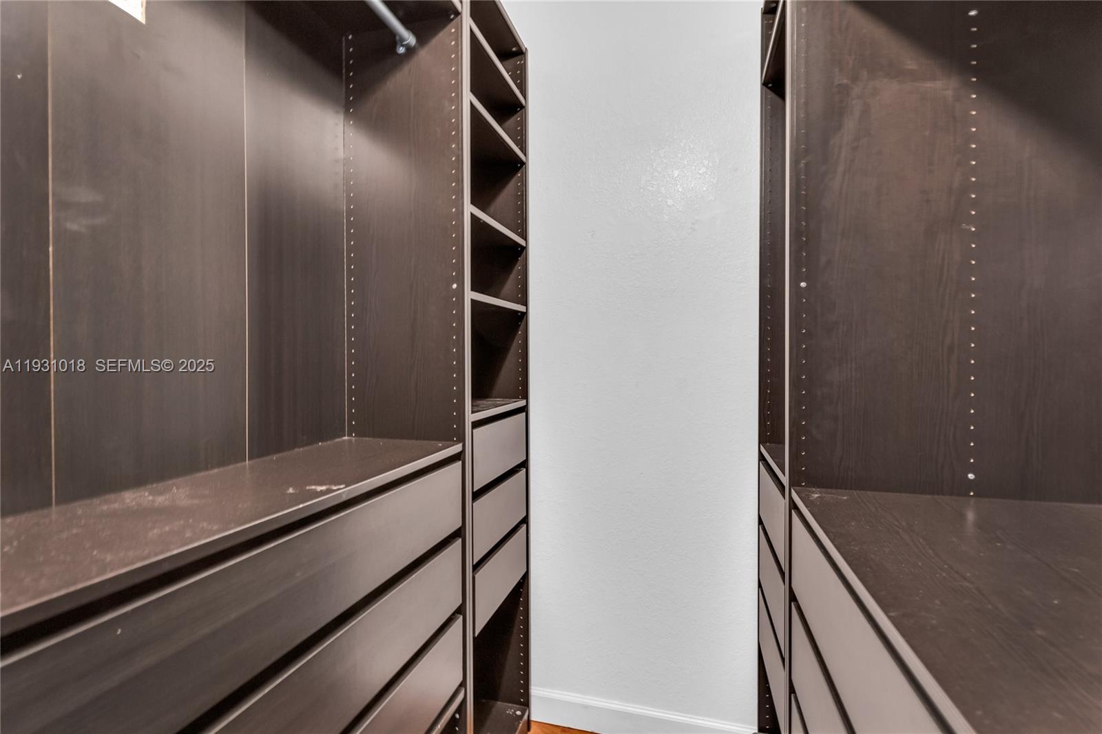 BELLAGIO VILLAS - Residential