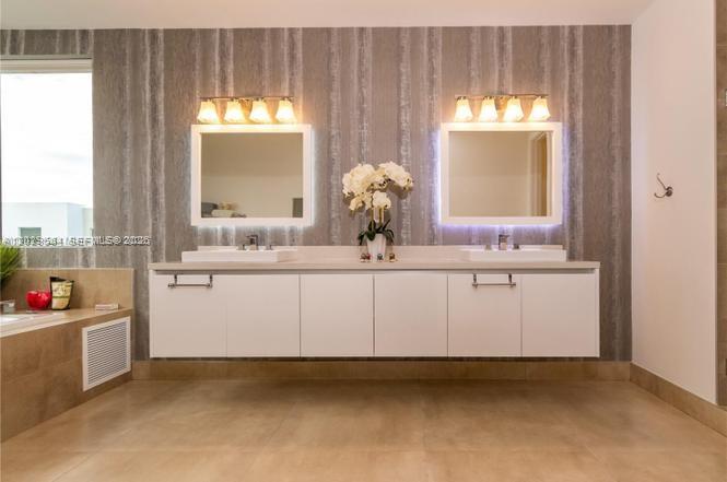 DORAL COMMONS RESIDENTIAL - Residential