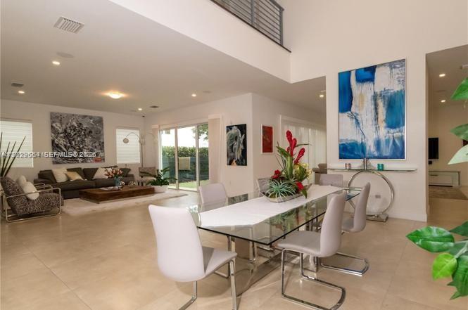 DORAL COMMONS RESIDENTIAL - Residential