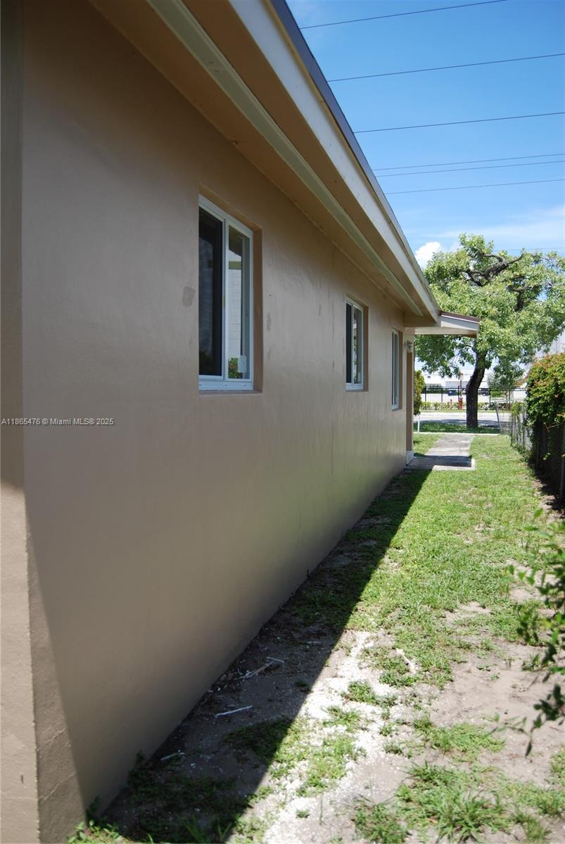 3020 NW 71st St