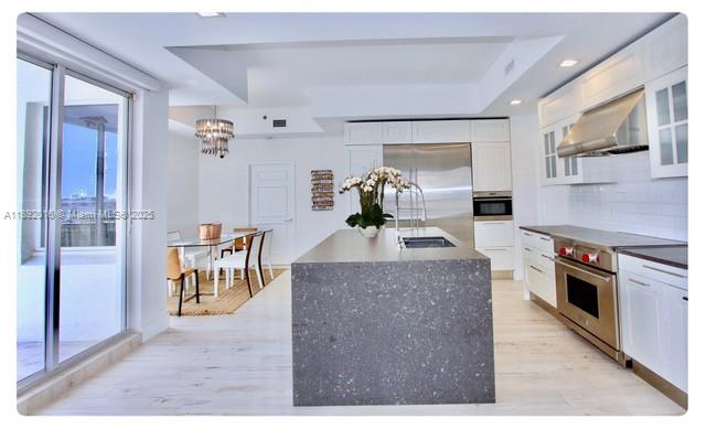 MEDITERRANEAN VILLAGE CON - Residential Lease