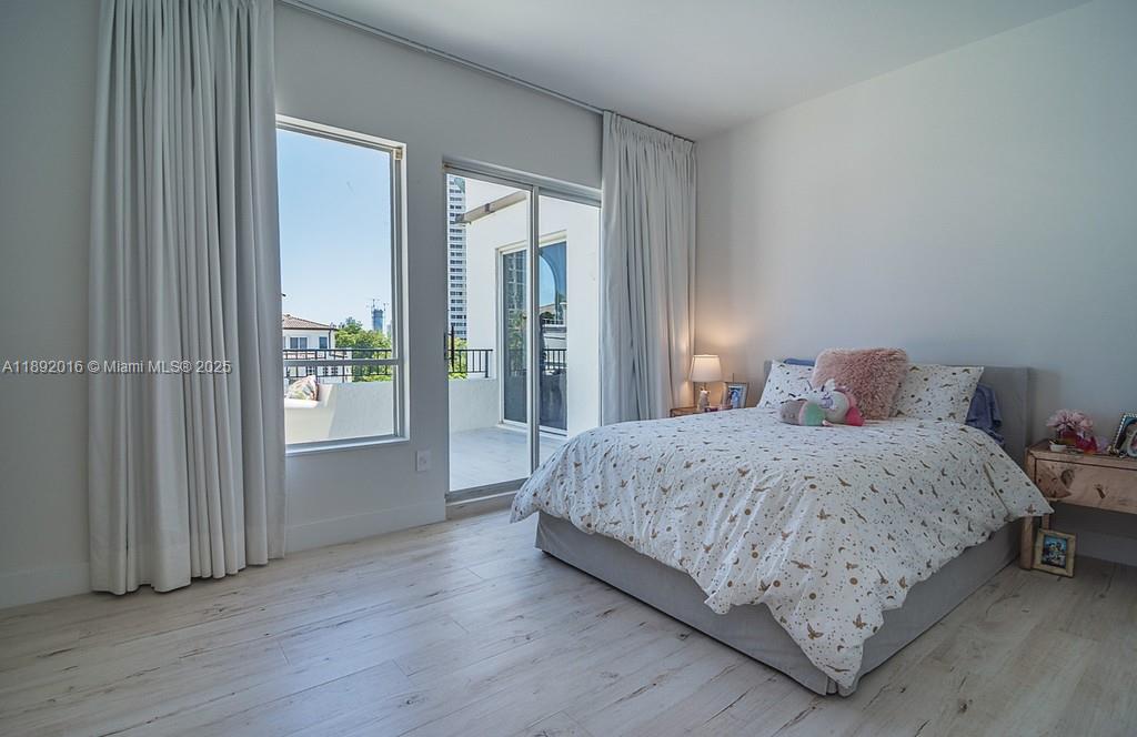 MEDITERRANEAN VILLAGE CON - Residential Lease