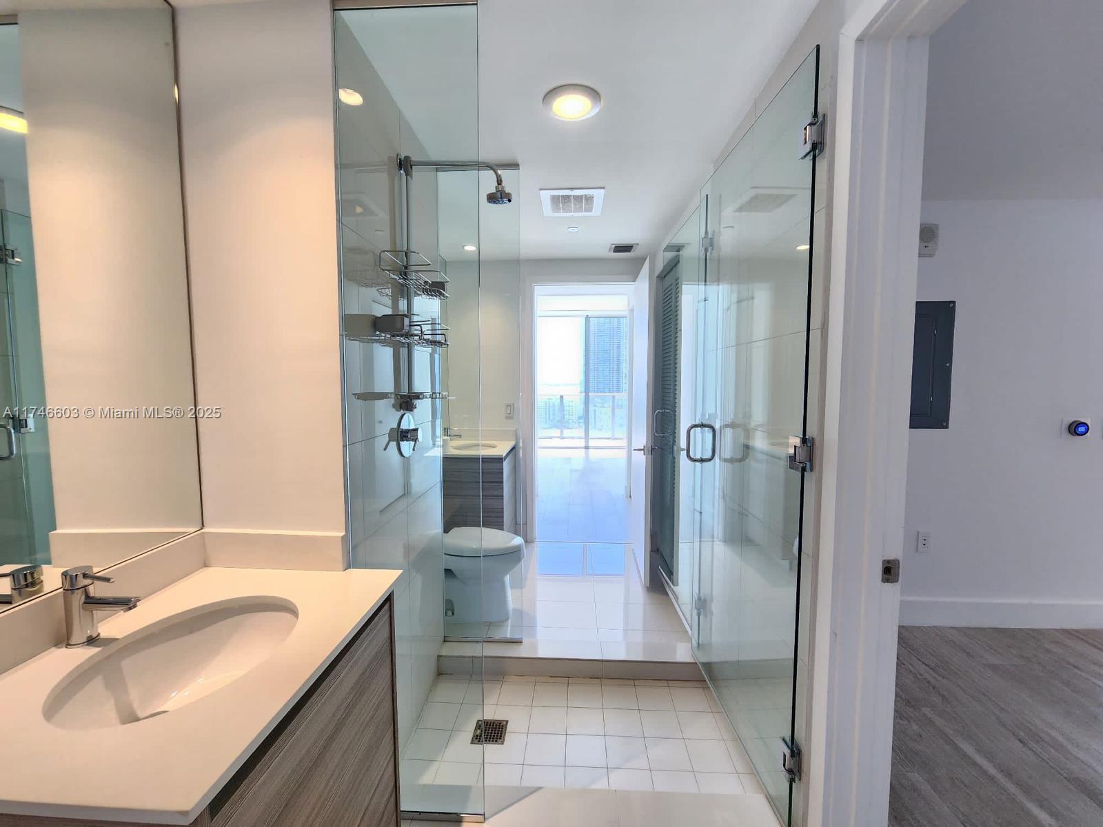 3401 MIDTOWN CONDO - Residential