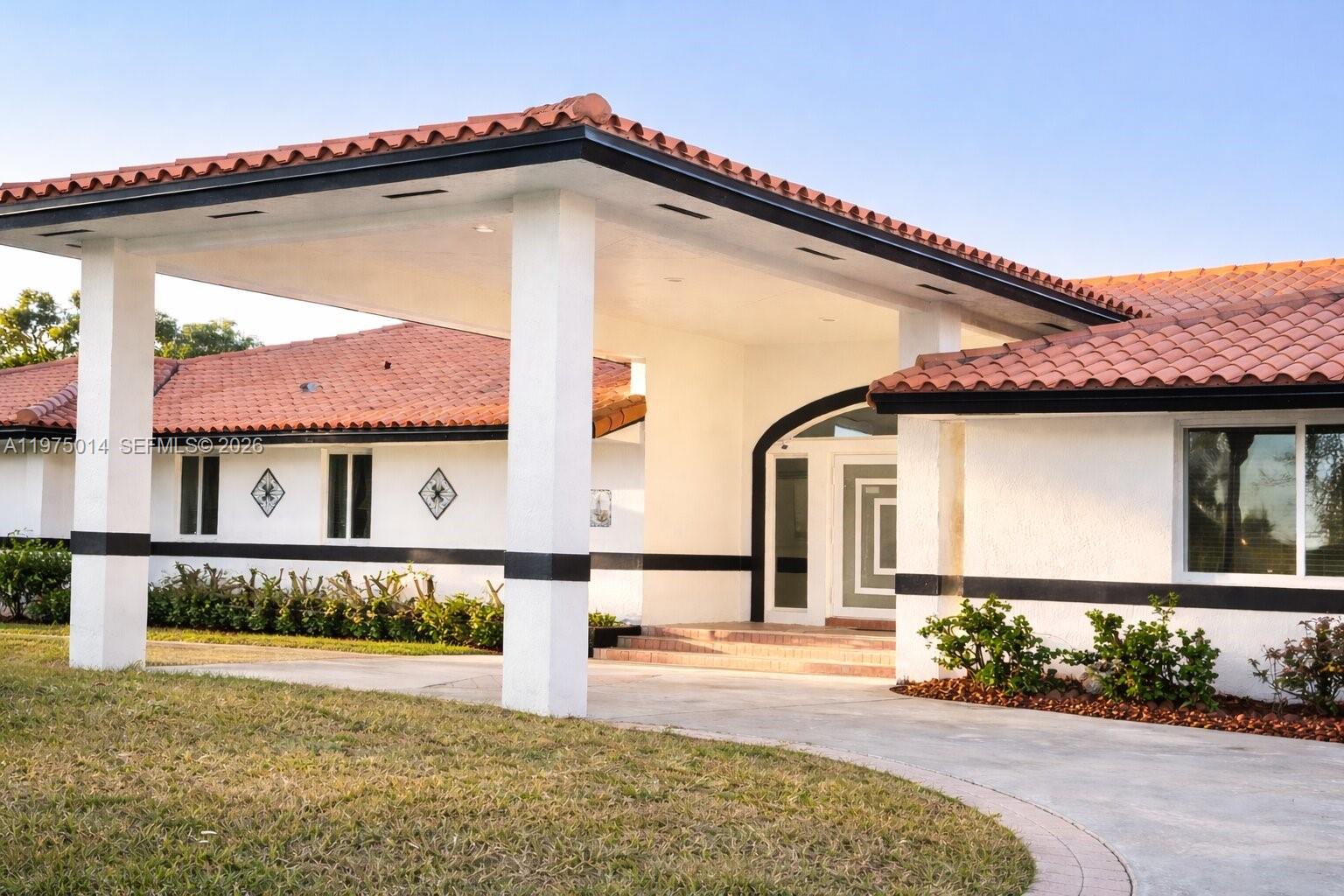 REDLANDS - Residential