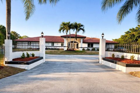 20825 SW 242nd St Homestead FL 33031