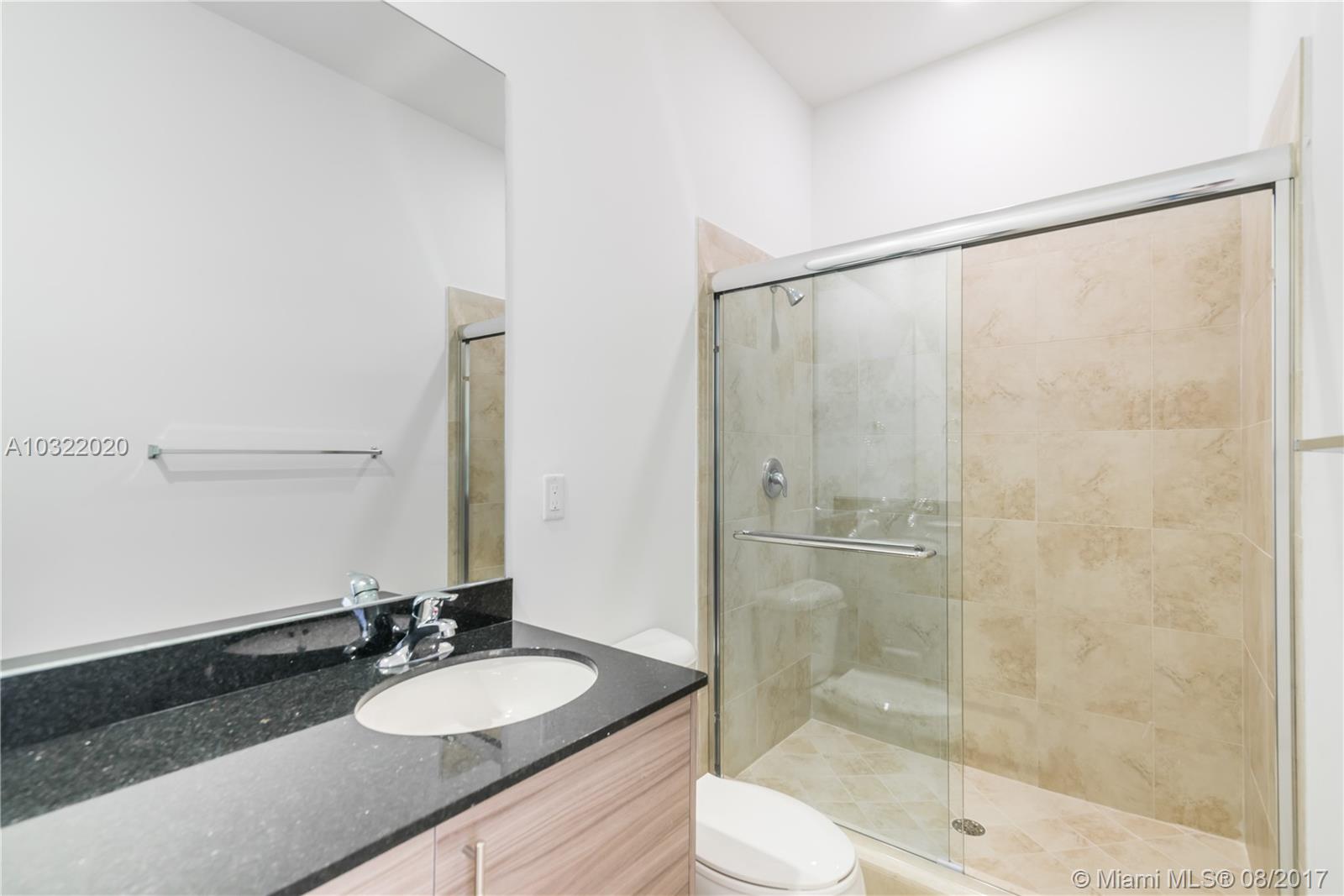 CALABRIA RESIDENCES - Residential Lease