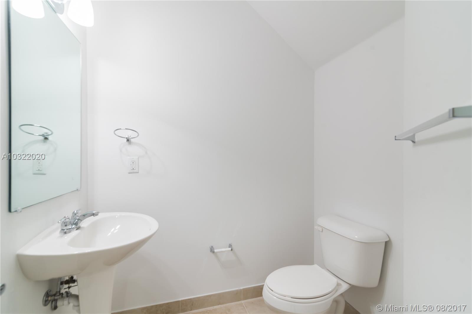 CALABRIA RESIDENCES - Residential Lease