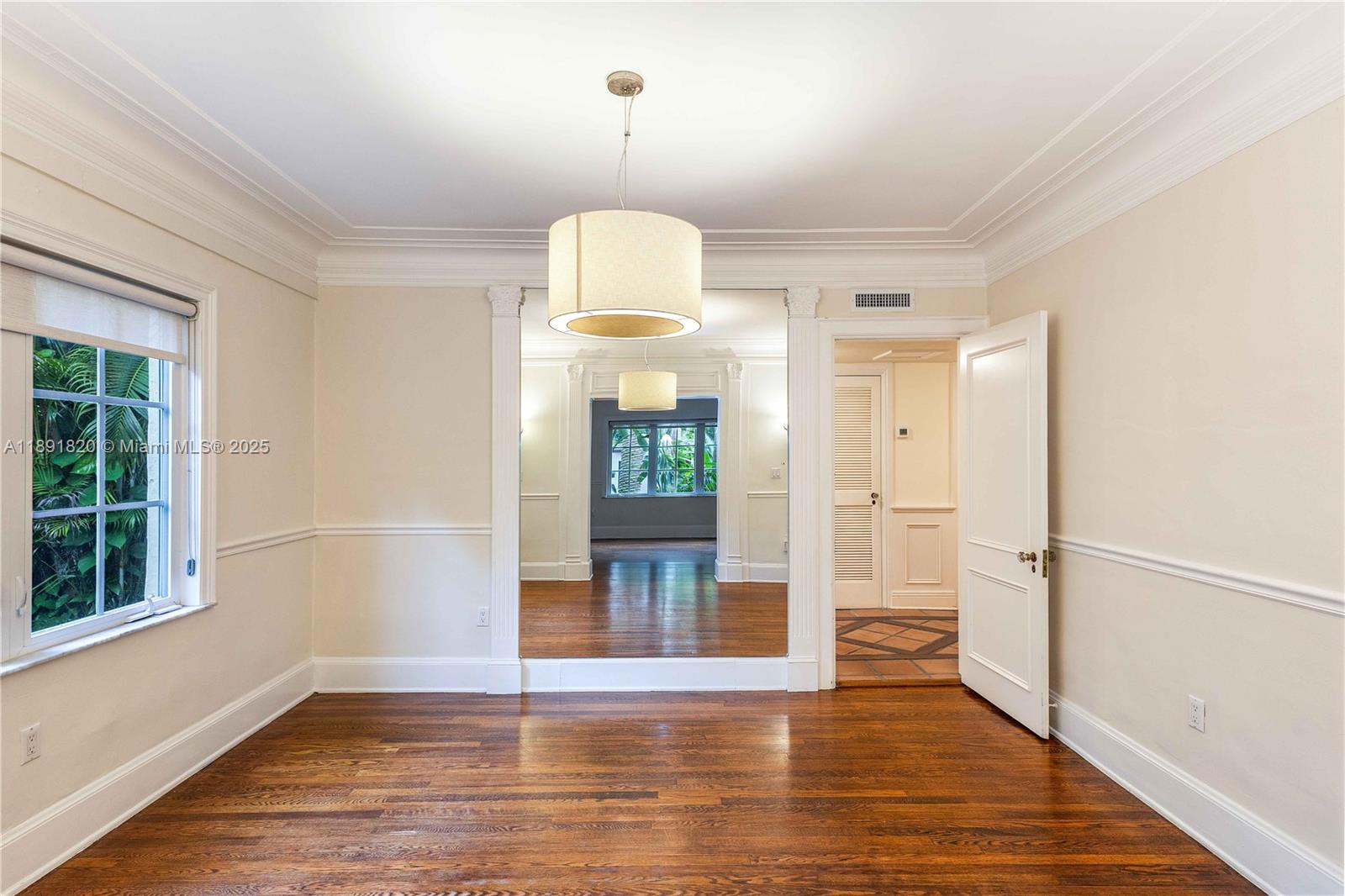 1225 Asturia Ave
