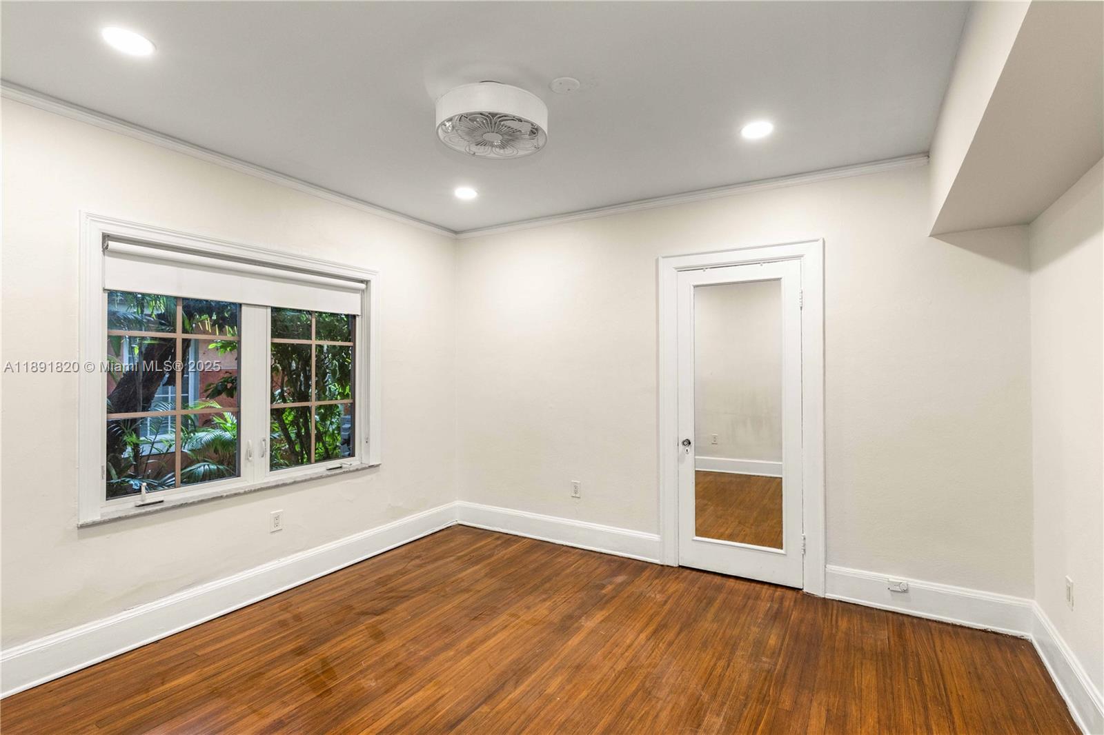 CORAL GABLES SEC E - Residential