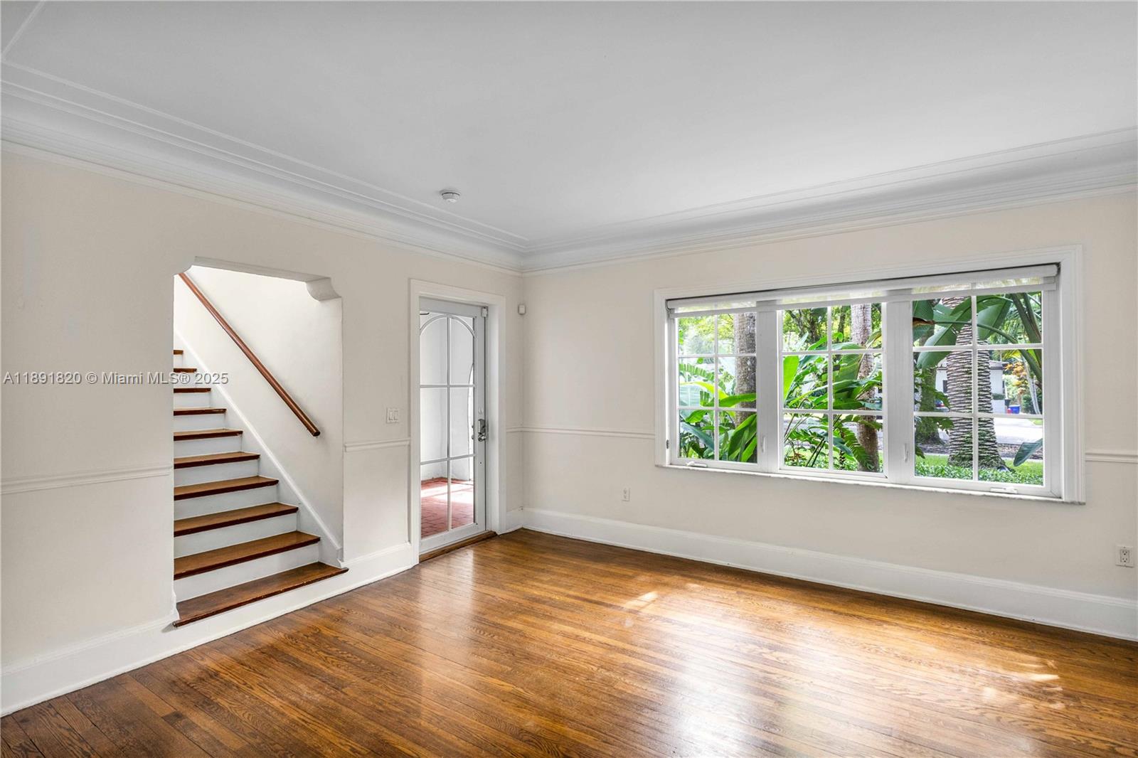 1225 Asturia Ave