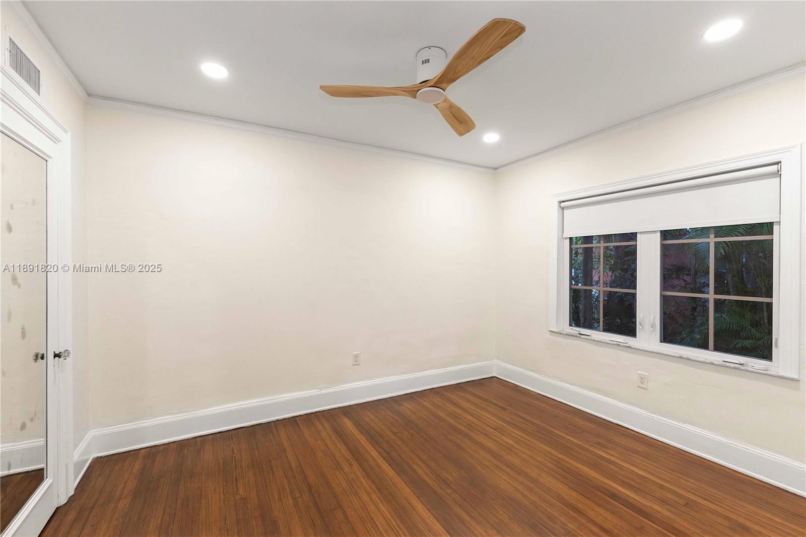 CORAL GABLES SEC E - Residential