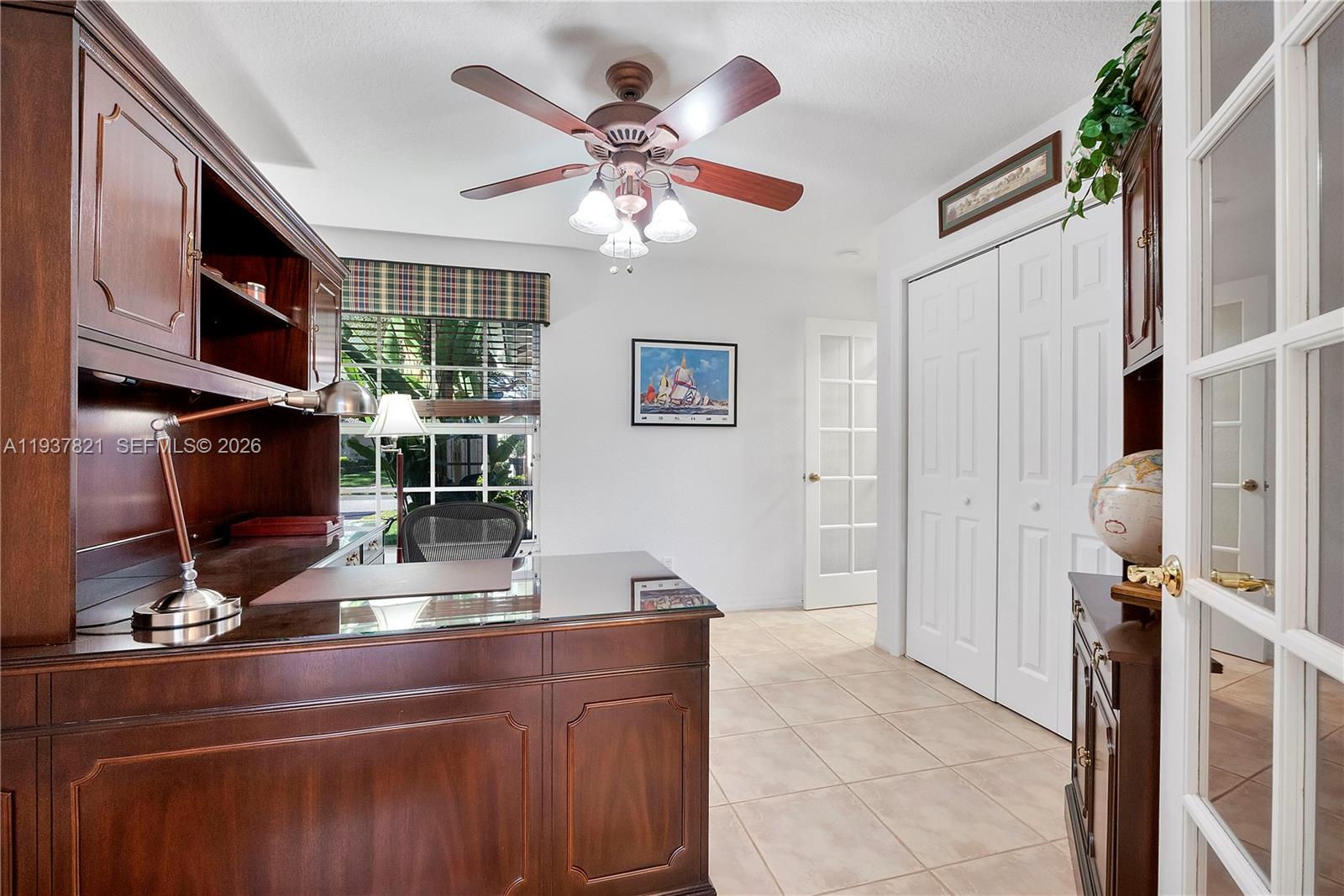 NEW ORLEANS LAKESITES - Residential