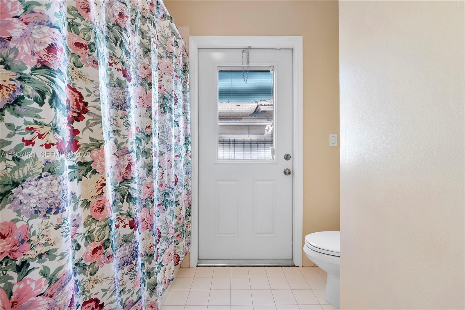 NEW ORLEANS LAKESITES - Residential