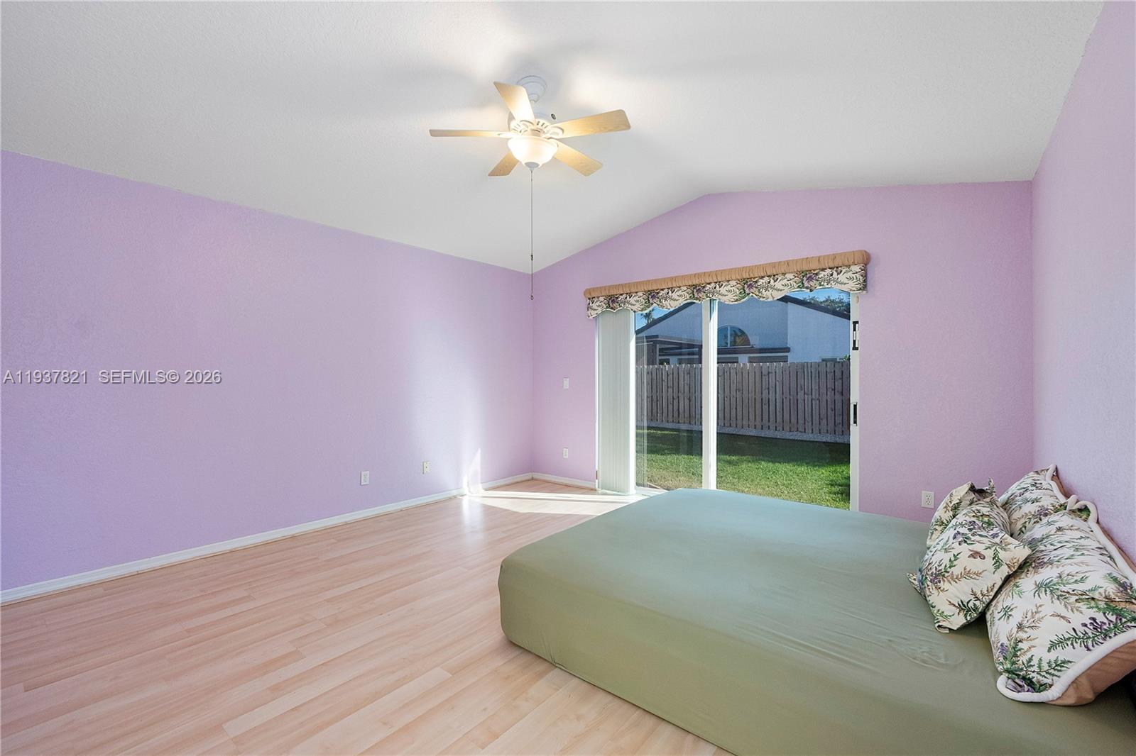 NEW ORLEANS LAKESITES - Residential