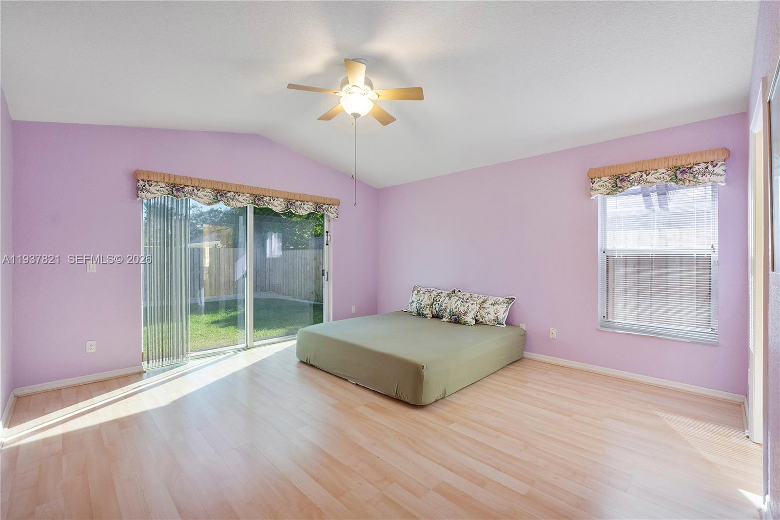 NEW ORLEANS LAKESITES - Residential