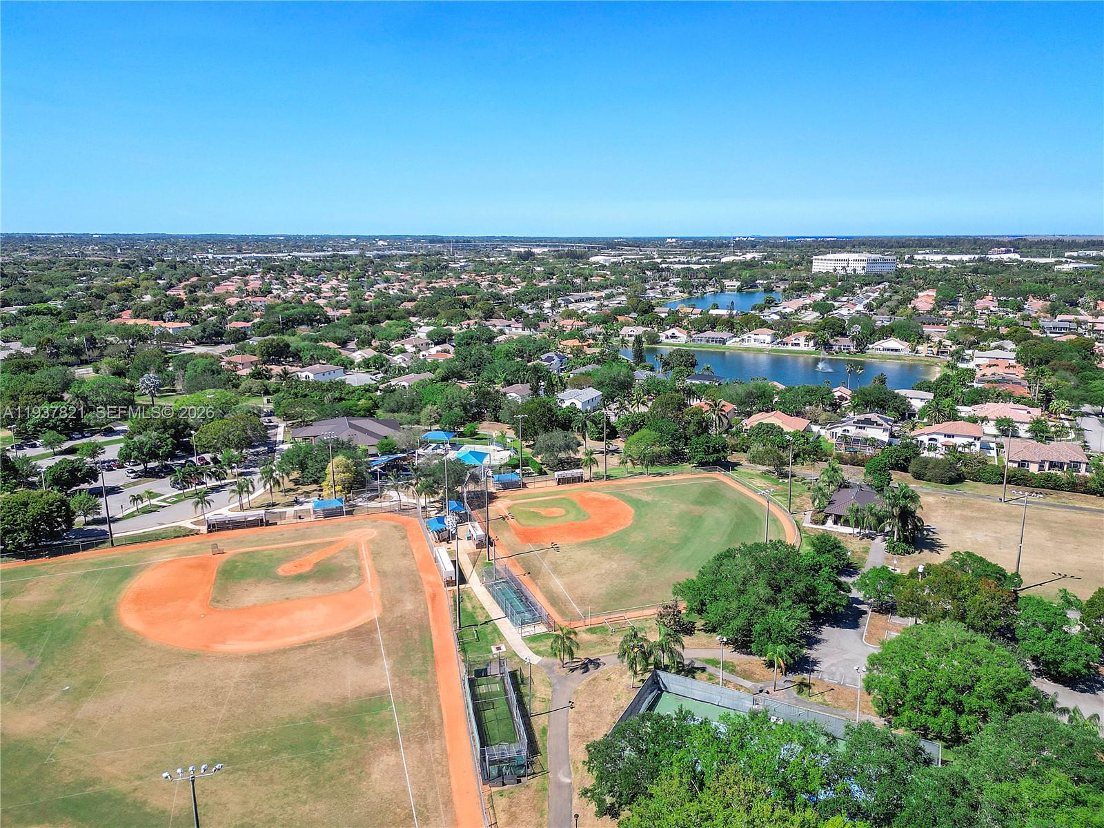 NEW ORLEANS LAKESITES - Residential