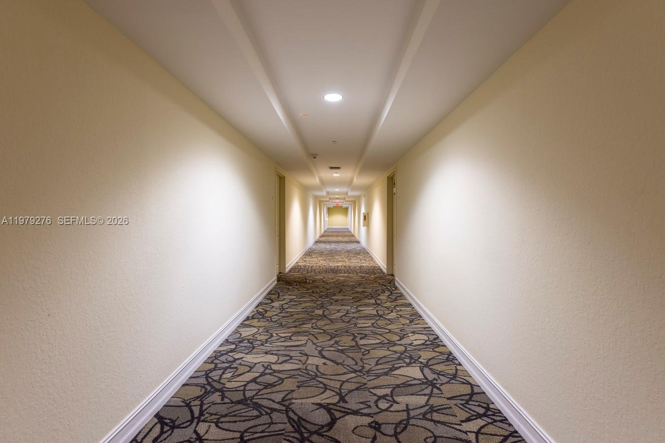 BREEZE CONDO - Residential