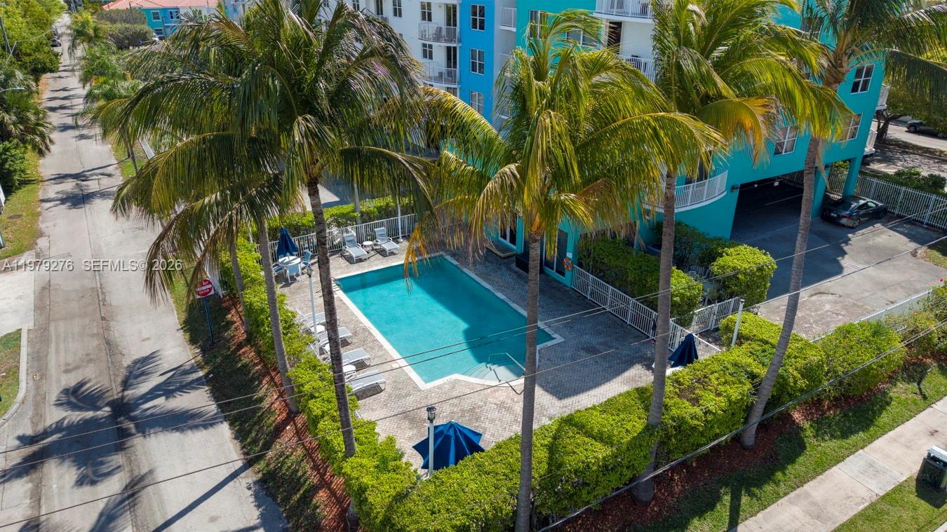 1555 N Treasure Dr 506