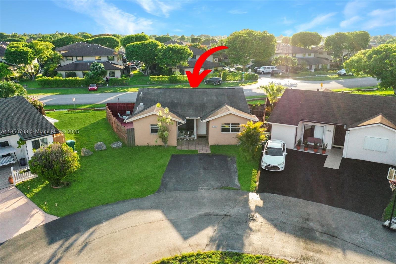 13880 SW 44th Ter