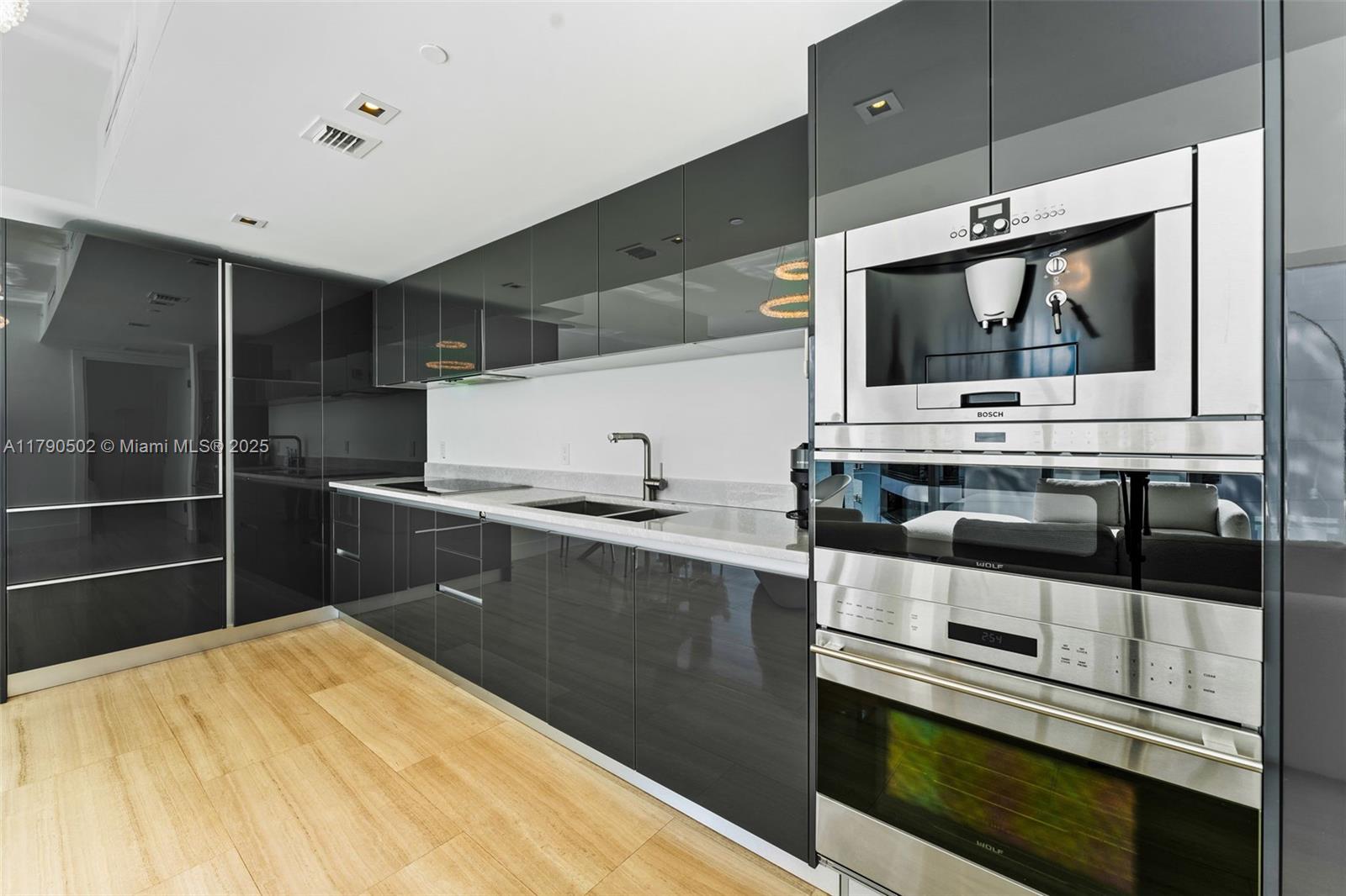 ECHO BRICKELL CONDO - Residential