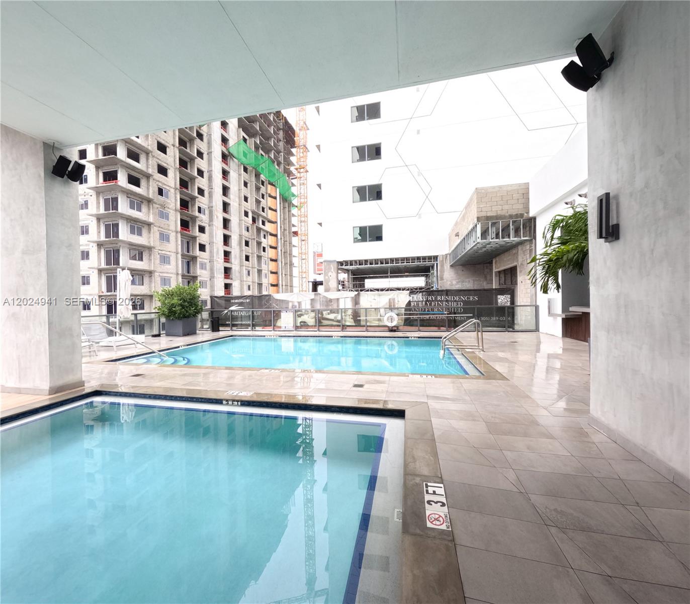 SMART BRICKELL LODGING 1 - Residential