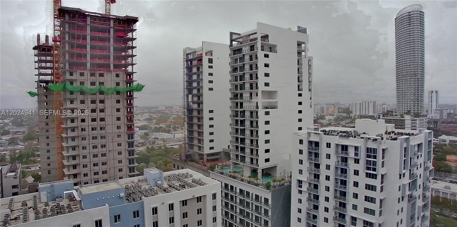 SMART BRICKELL LODGING 1 - Residential