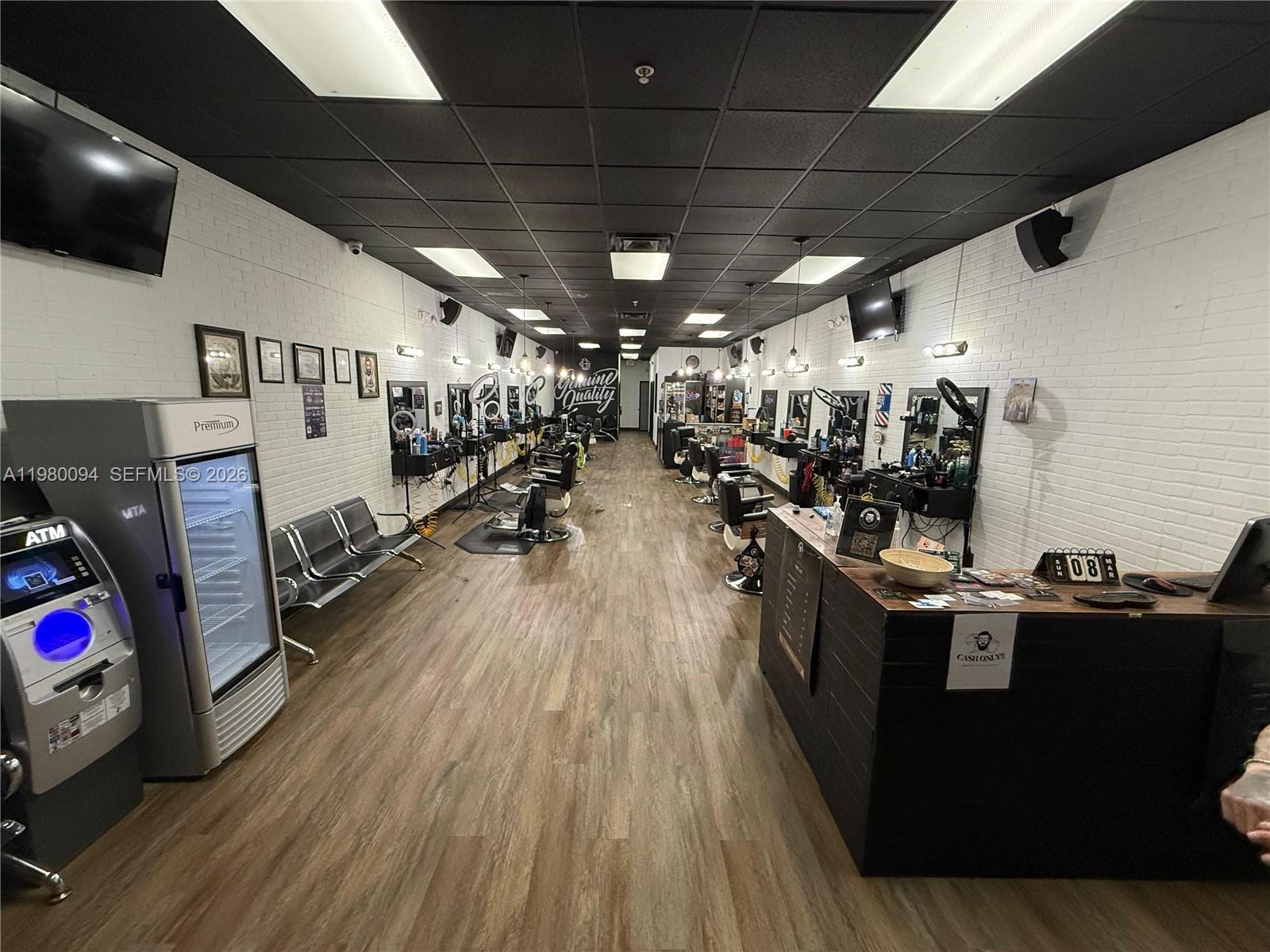 Barber Shop 127 Ave