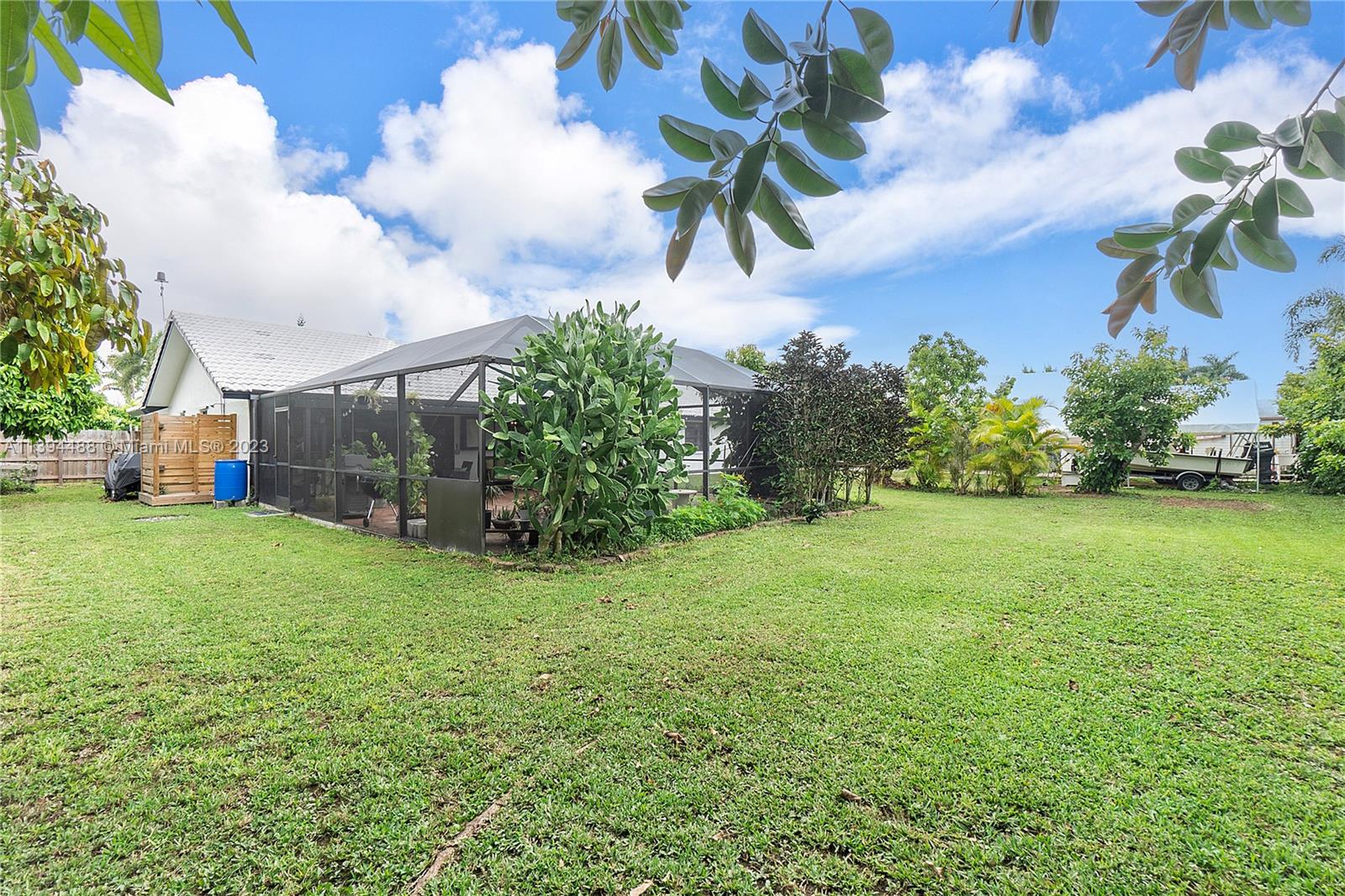 REDAVO ESTATES - Residential