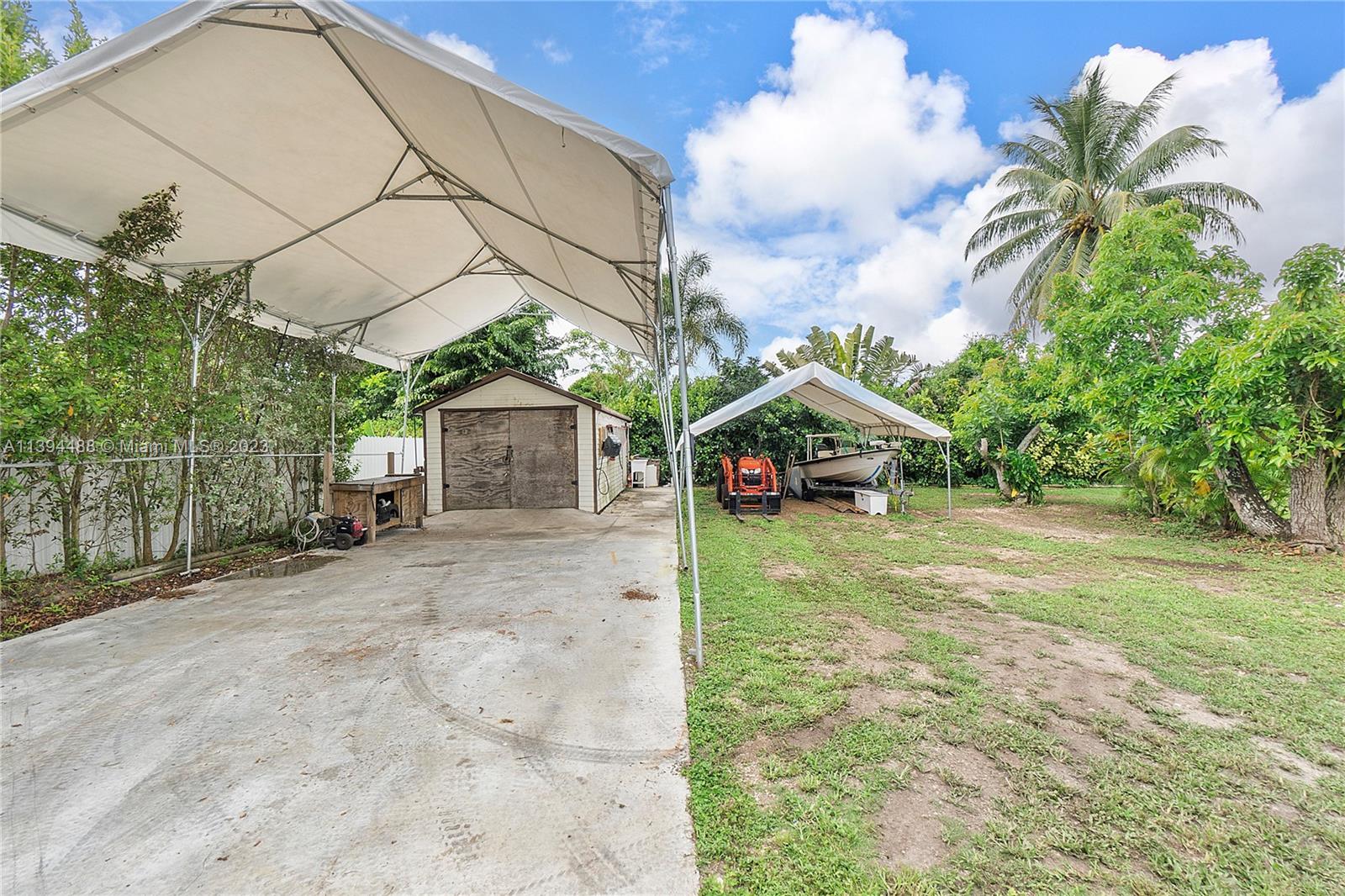 REDAVO ESTATES - Residential