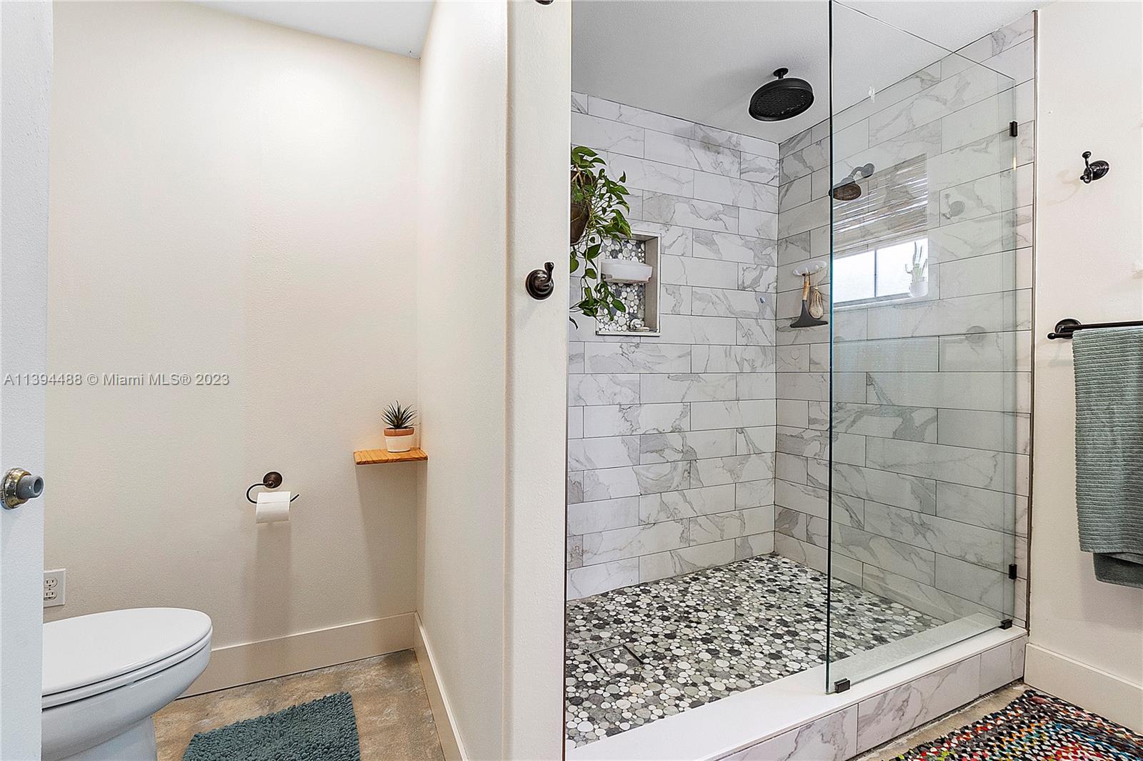 REDAVO ESTATES - Residential