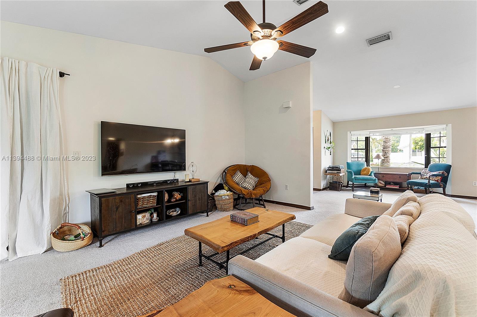 REDAVO ESTATES - Residential