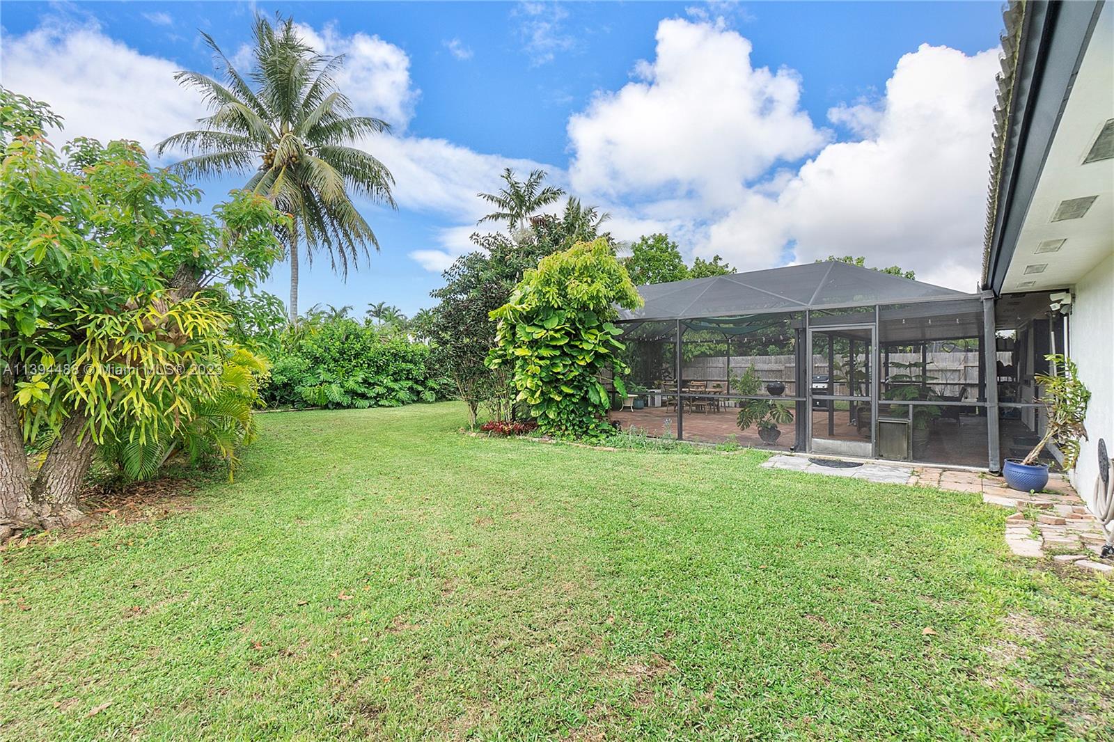 REDAVO ESTATES - Residential