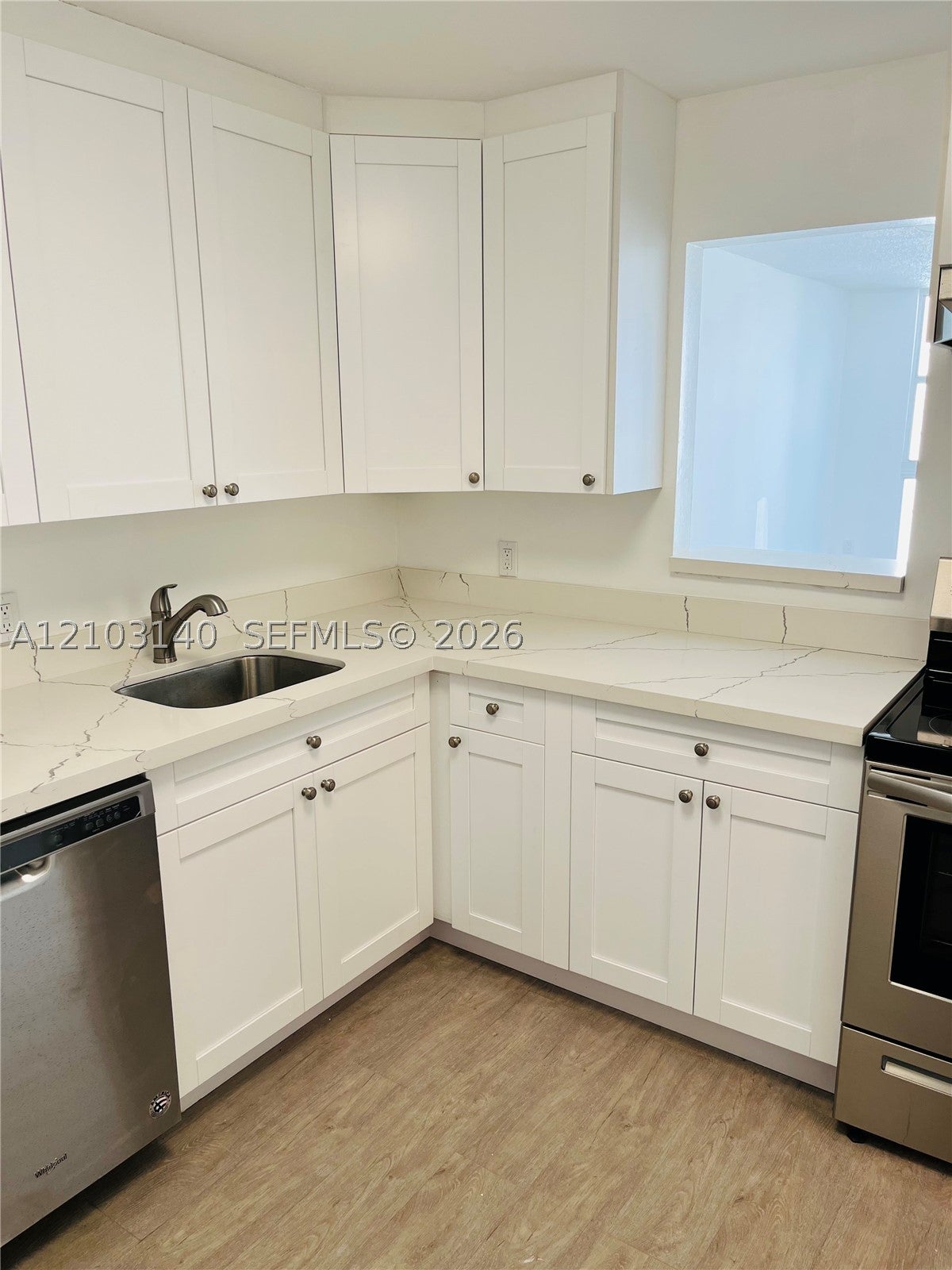 1228 West Ave 1407
