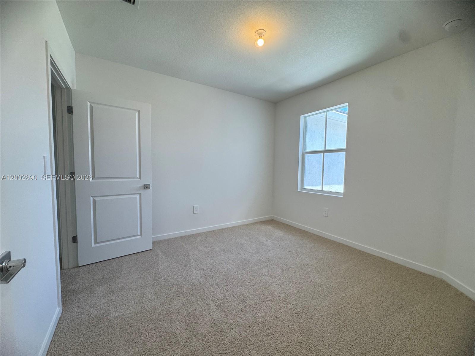 MIAMI LAND AND DEVELOPMEN - Residential Lease