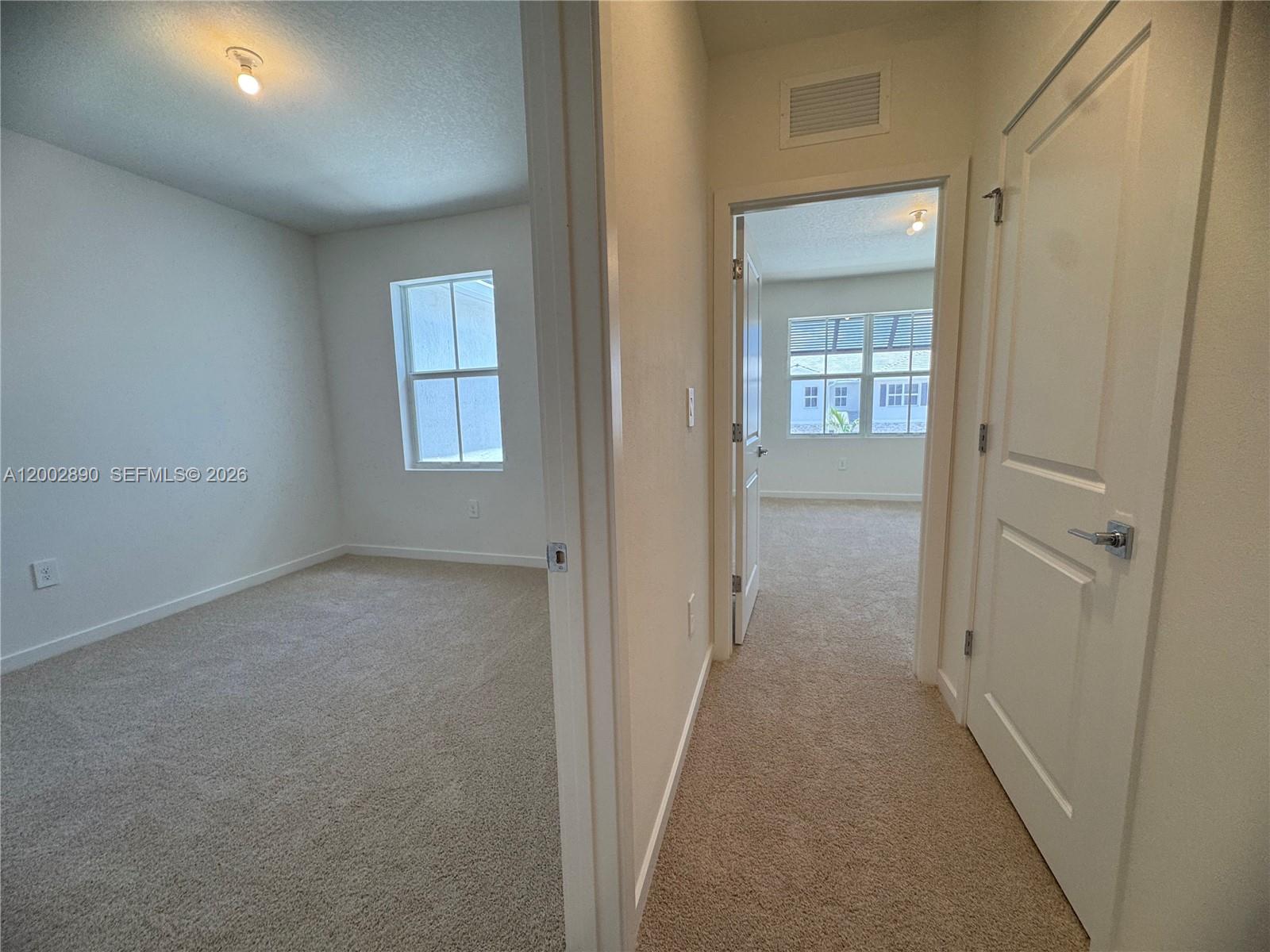 MIAMI LAND AND DEVELOPMEN - Residential Lease