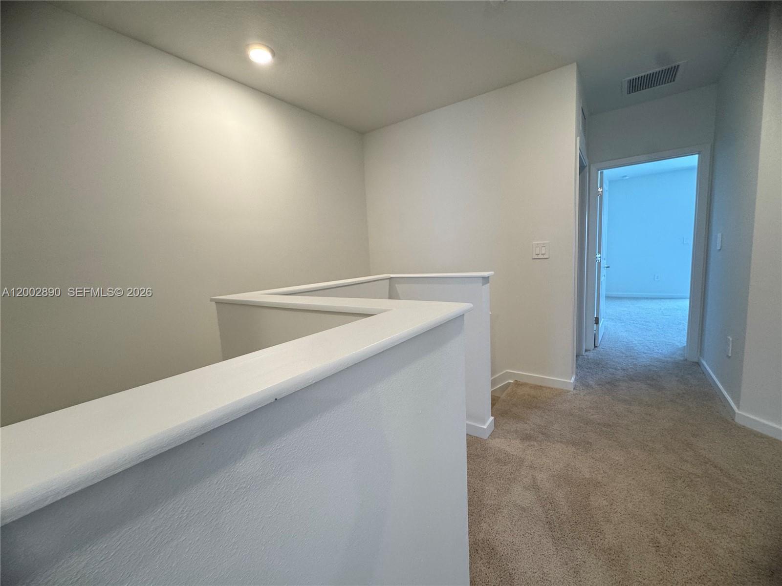 MIAMI LAND AND DEVELOPMEN - Residential Lease