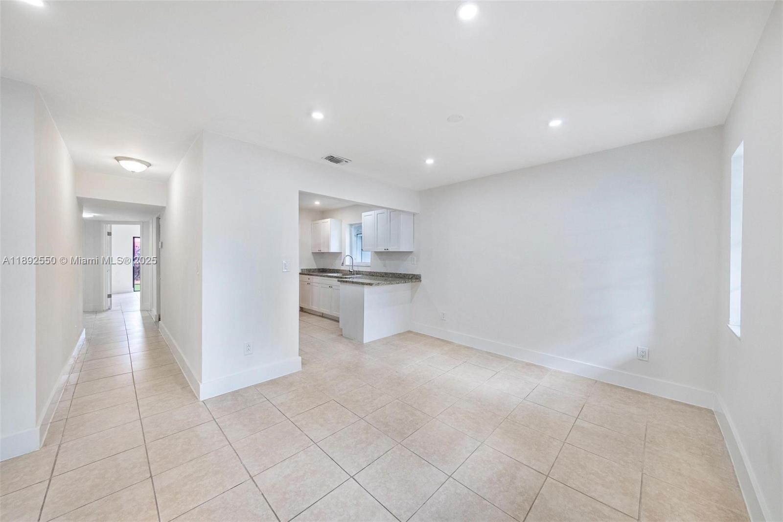 TWIN ROSE - Residential