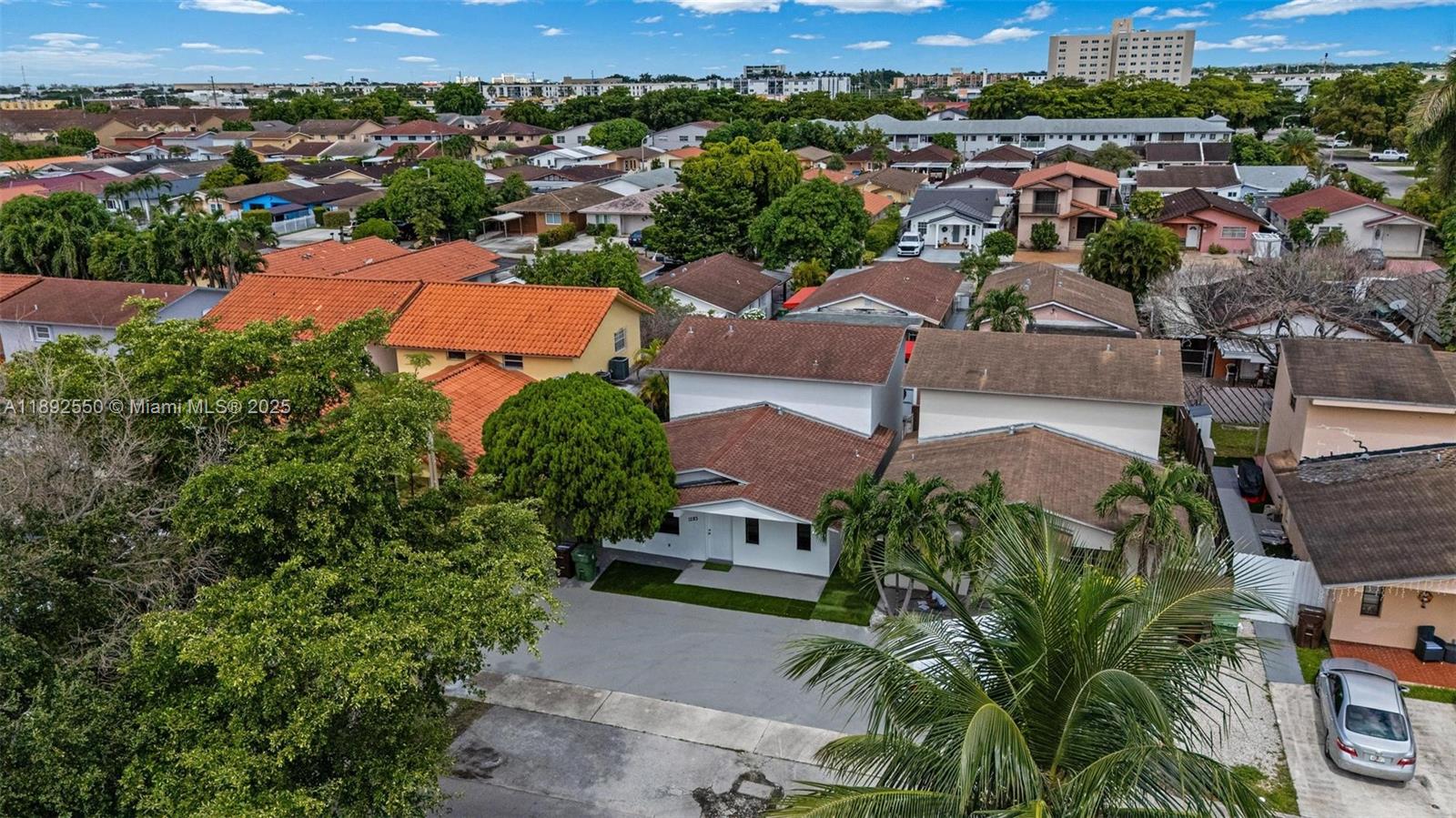 TWIN ROSE - Residential