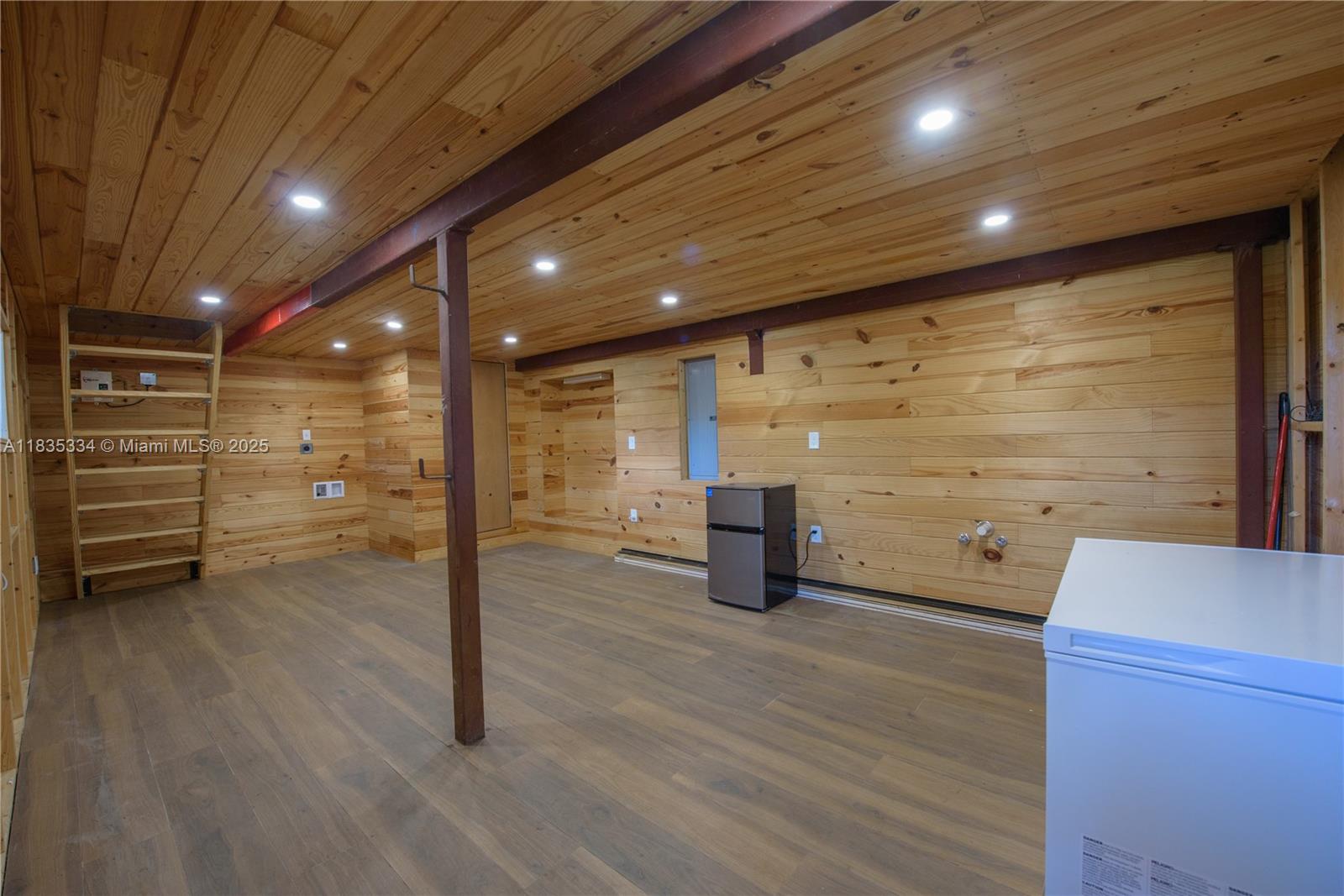 Redland - Residential