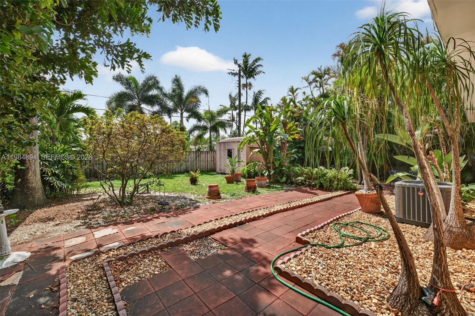 ISLAND VIEW - Residential Income