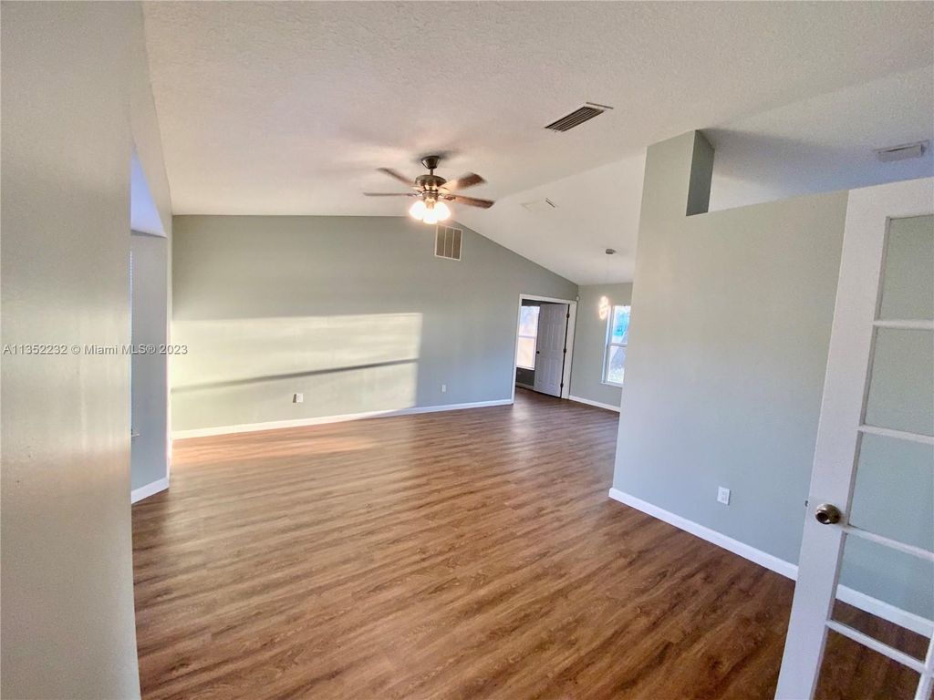 Photo of 6952 NW Daffodil Ln, Port Saint Lucie, FL 34983 (MLS # A11352232)