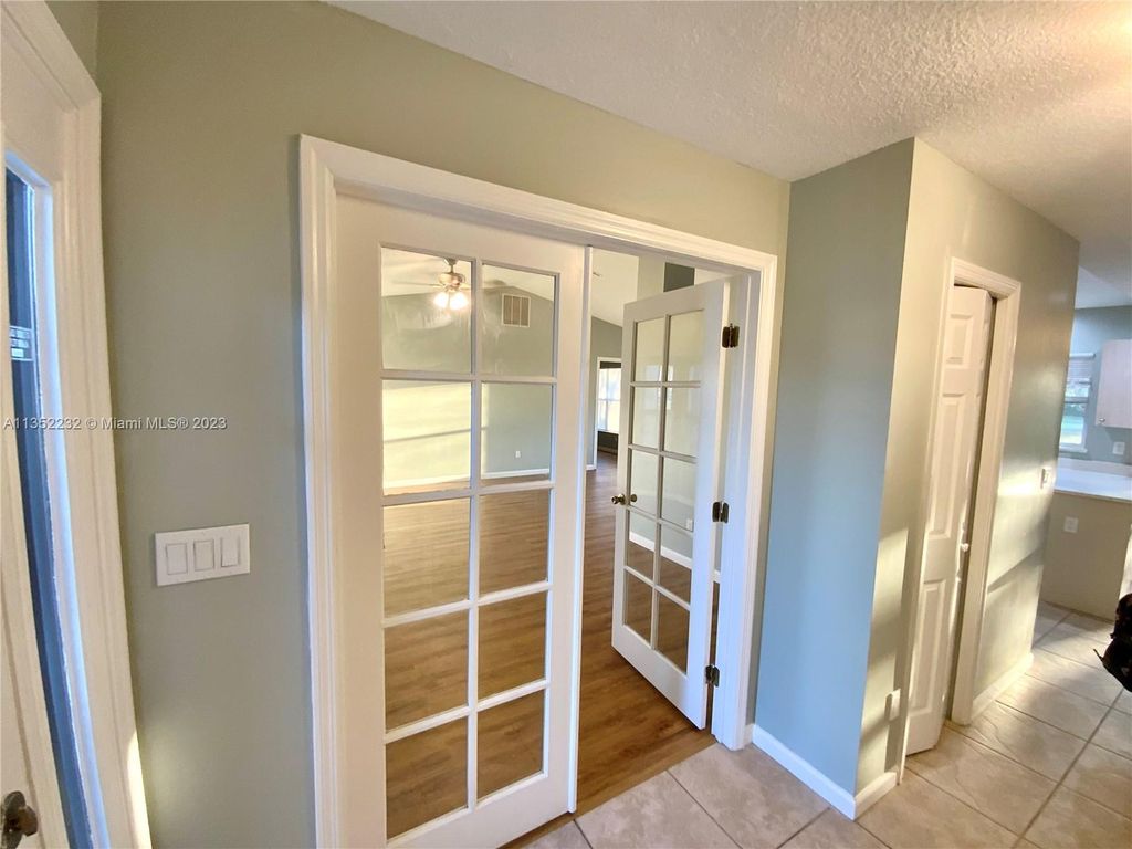 Photo of 6952 NW Daffodil Ln, Port Saint Lucie, FL 34983 (MLS # A11352232)