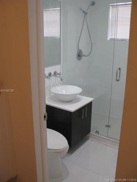 Meridian Court - Residential Lease