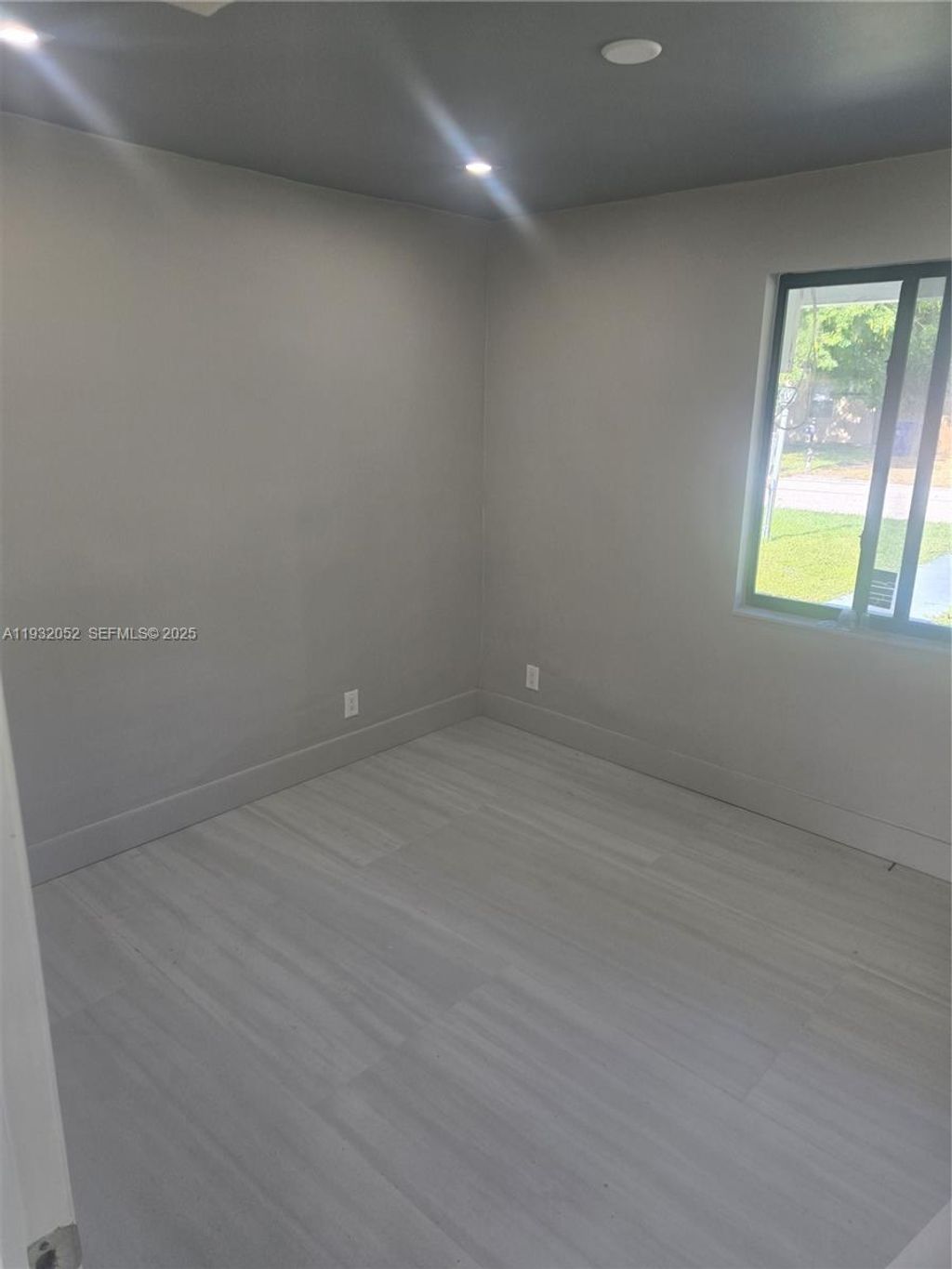 Photo of 3300 SE 6th St #6, Pompano Beach, FL 33062 (MLS # A11932052)