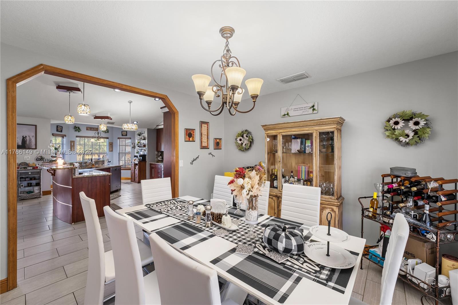 PLEASANT HILL TRAILS UNIT - Residential