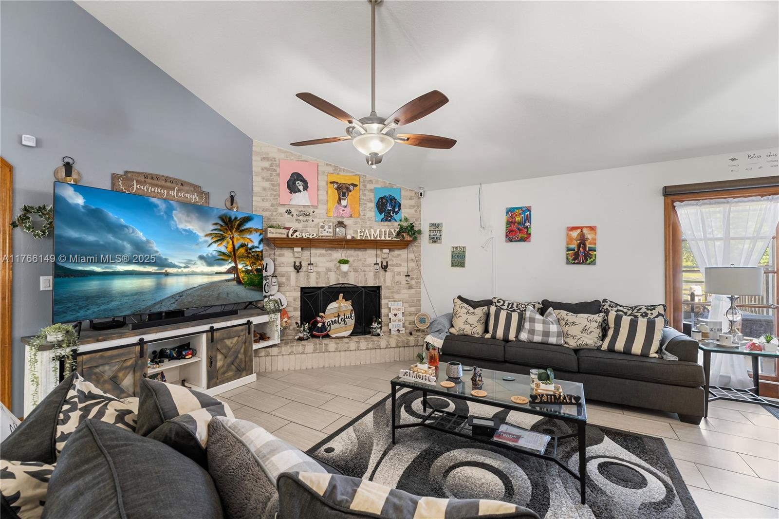 PLEASANT HILL TRAILS UNIT - Residential